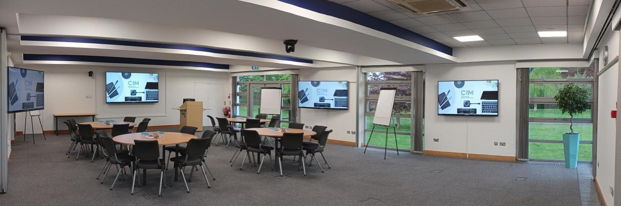 Hotel Cim Business Centre Maidenhead Esterno foto