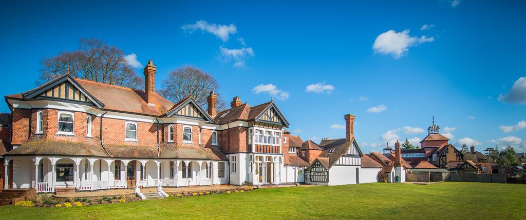 Hotel Cim Business Centre Maidenhead Esterno foto